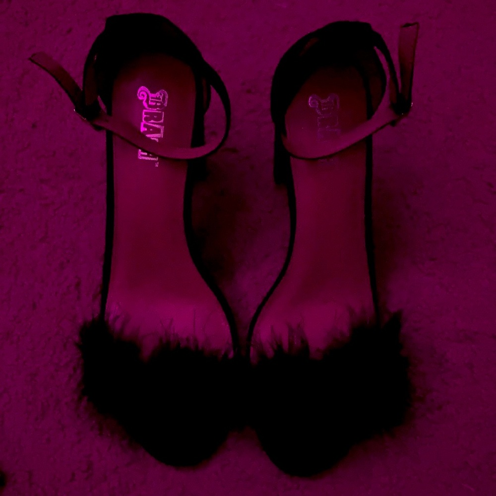 Black Fur Pumps